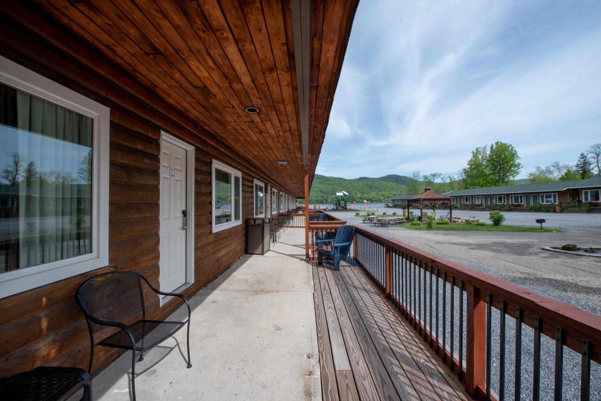 Scotty'S Lakeside Resort Lake George Exterior foto